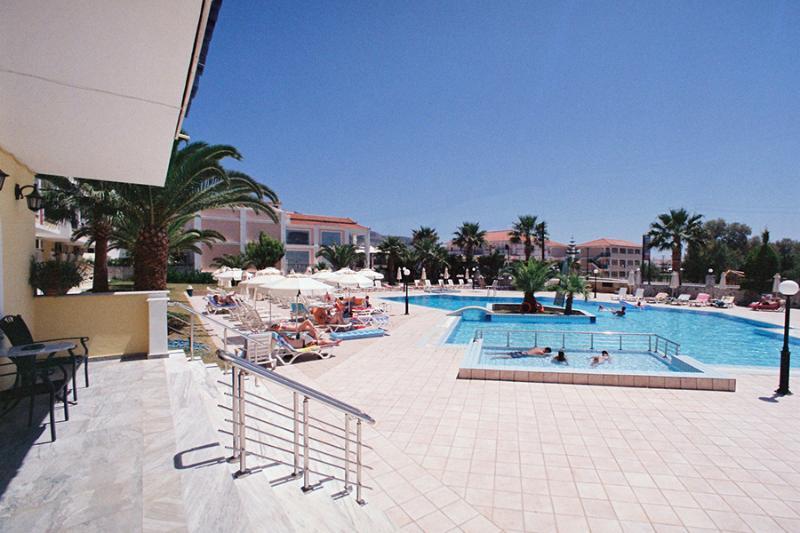 Hotel Cronulla Kalamákion Buitenkant foto
