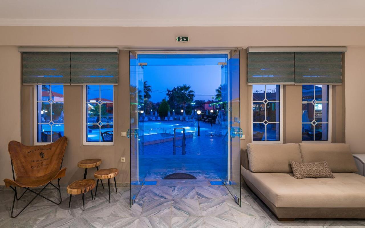 Hotel Cronulla Kalamákion Buitenkant foto